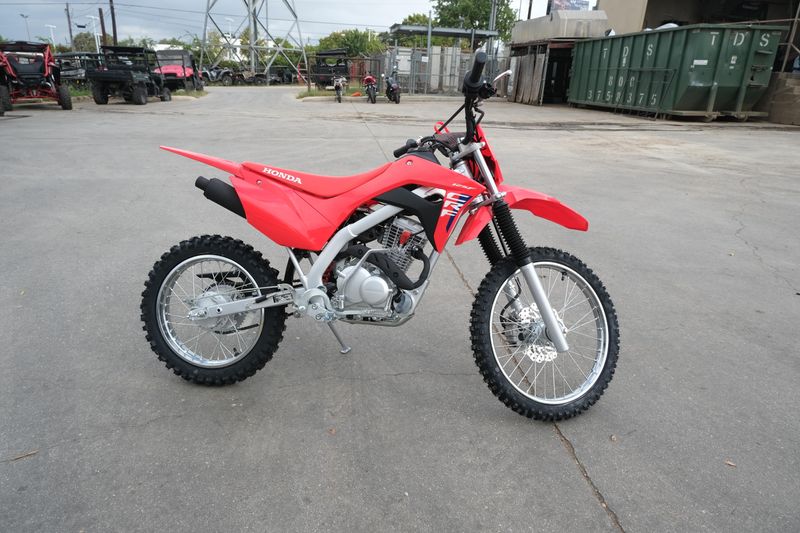 2025 Honda CRF125F BIG WHEEL REDImage 13