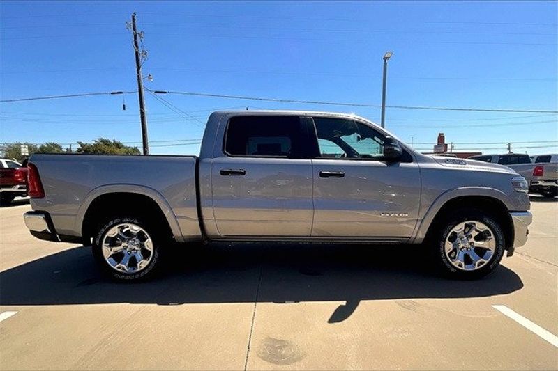 2025 RAM 1500 Lone Star Crew Cab 4x4 5