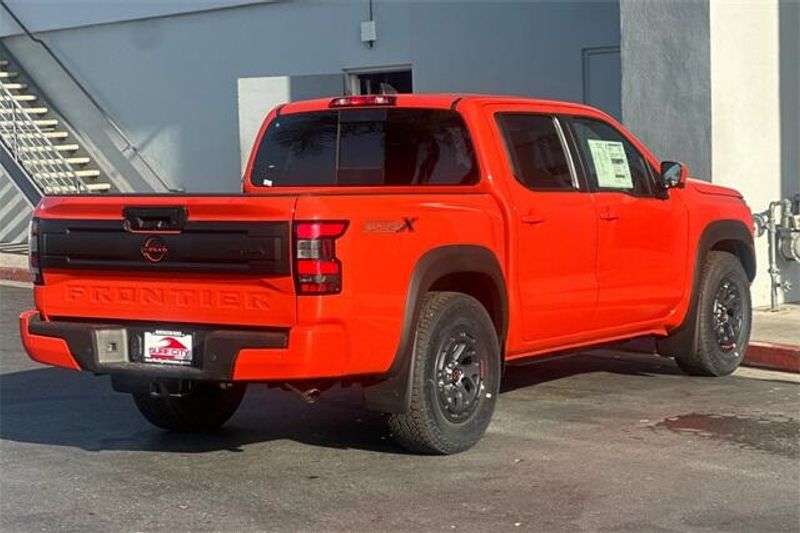 New 2025 Nissan Frontier PRO-XImage 3