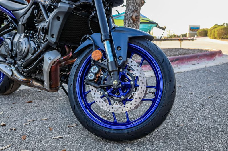 NEW 2025 YAMAHA MT07 Image 10