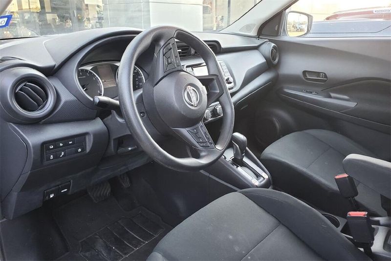 2024 Nissan Kicks S photo 4