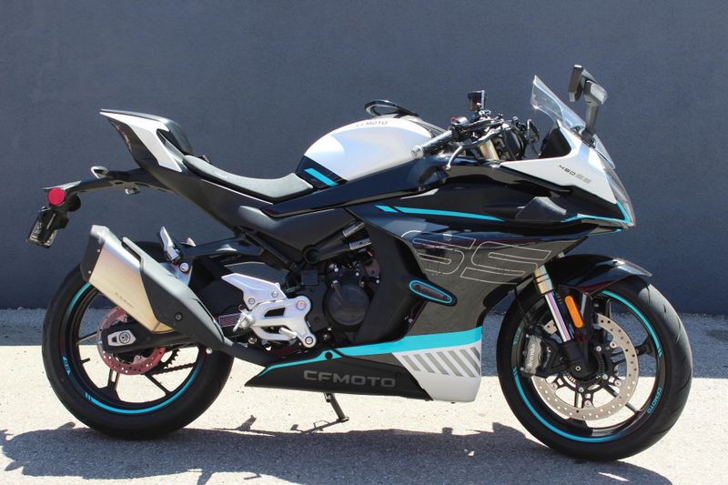 Used 2023 CFMOTO 450SS CF400-6US Image 1