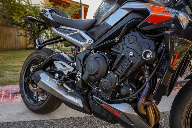 USED 2024 TRIUMPH STREET TRIPLE 765 RS Image 14