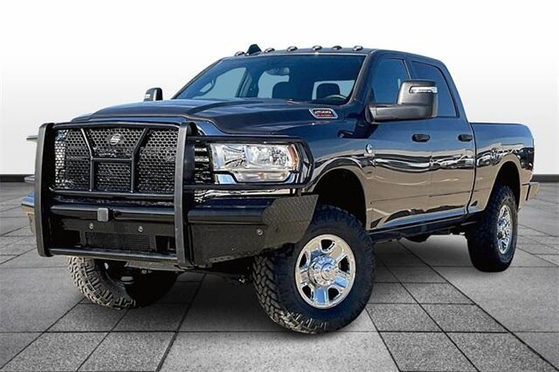 2024 RAM 2500 Tradesman Crew Cab 4x4 6