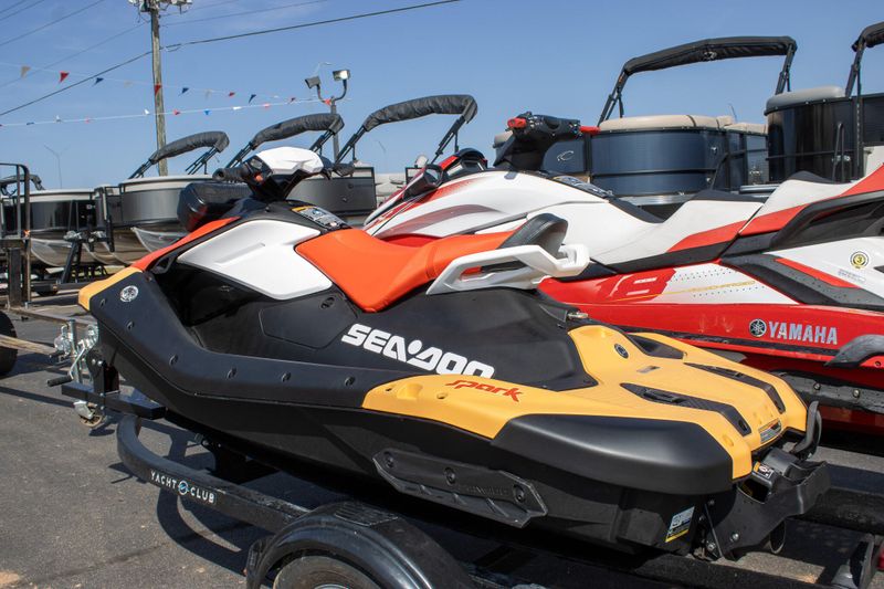 NEW 2026 SEADOO SPARK FOR 2 90HP CONVENIENCE PACKAGE WITH SOUND SYSTEM Image 10