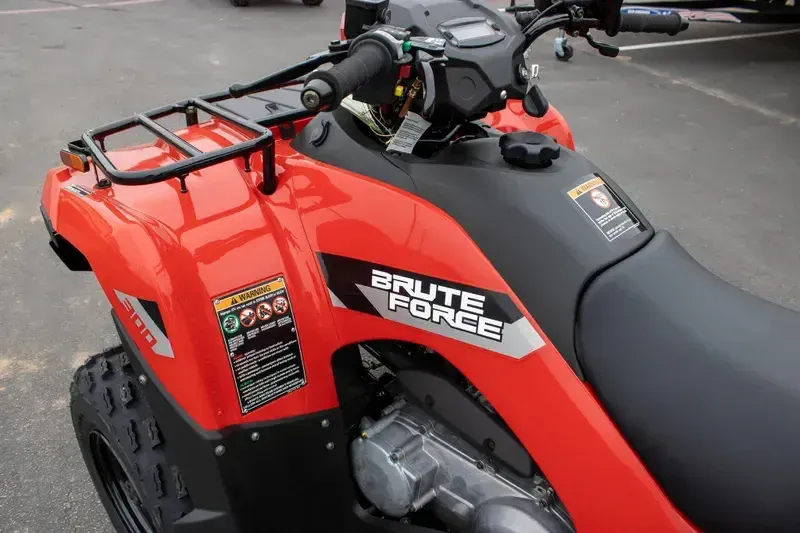 NEW 2026 KAWASAKI BRUTE FORCE 300 Image 15