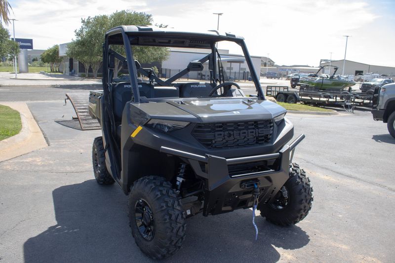 NEW 2026 POLARIS RANGER 1000 PREMIUM Image 1