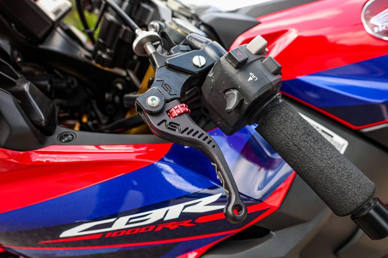 2022 Honda CBR1000RR ABS Image 30