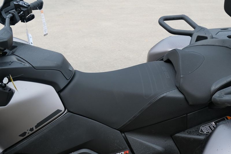 2025 Can-Am OUTLANDER MAX XT 1000R PLATINUM SATIN Image 13