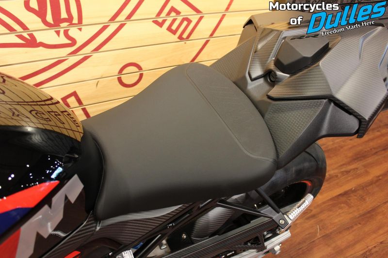 2026 BMW M1000RR Image 14