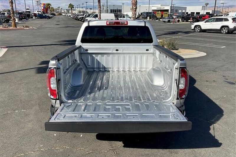 2018 GMC Canyon SLE1Image 34