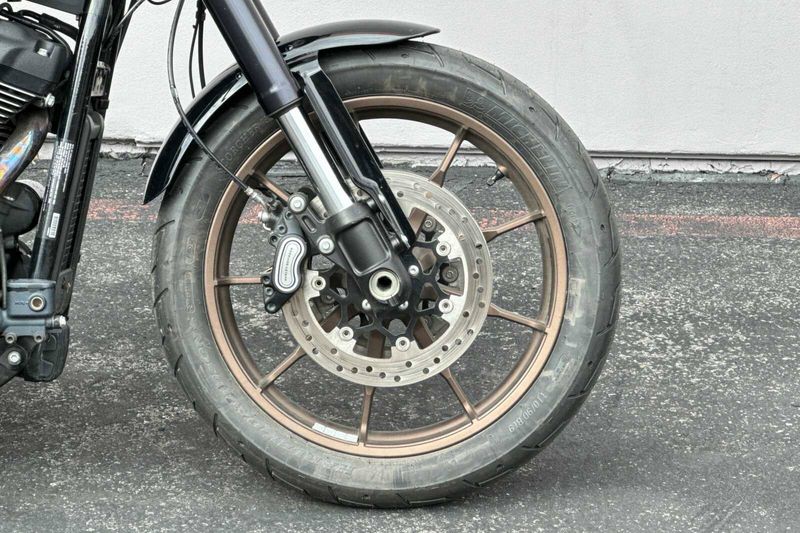 2021 Harley-Davidson SoftailImage 3