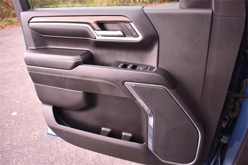 Used 2024 Chevrolet Silverado 1500 LTImage 33