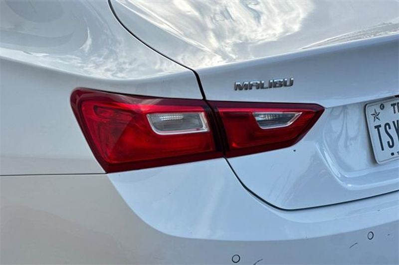 Used 2024 Chevrolet Malibu LTImage 23