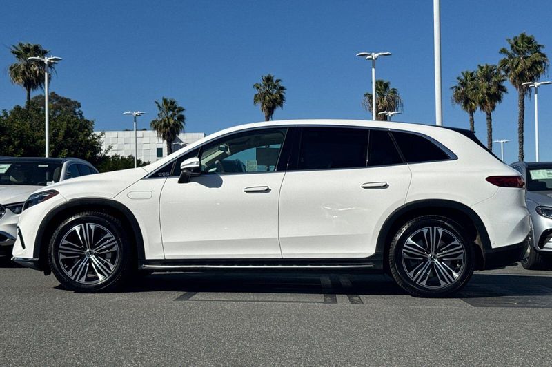 Used 2023 Mercedes-Benz EQS 450Image 7