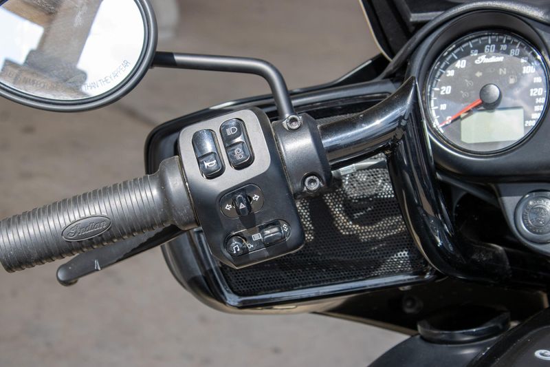 USED 2023 INDIAN MOTORCYCLE CHIEFTAIN DARK HORSE Image 8