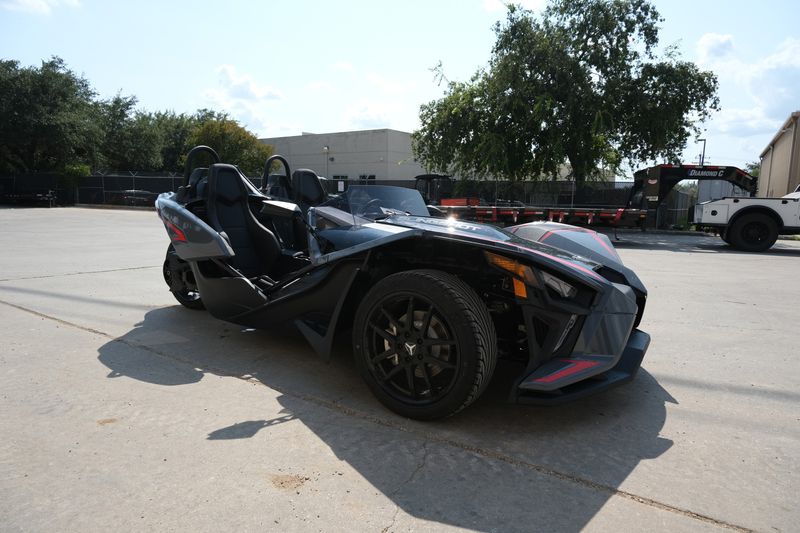 2023 Polaris SLINGSHOT SLR AUTODRIVE Image 12