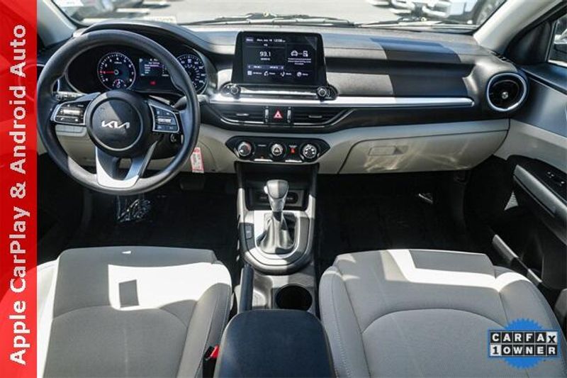 Used 2023 Kia Forte LXSImage 13