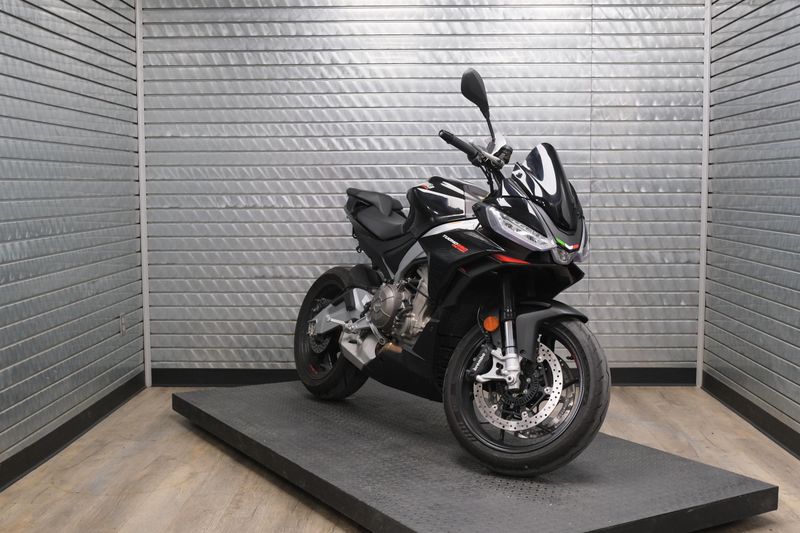 USED 2023 APRILIA TUONO 660 Image 1