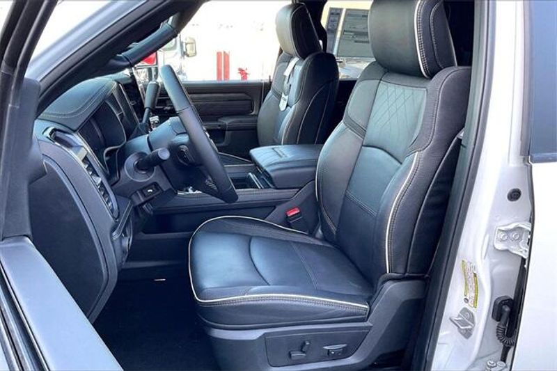 New 2026 RAM 3500 Limited Crew Cab 4x4 8