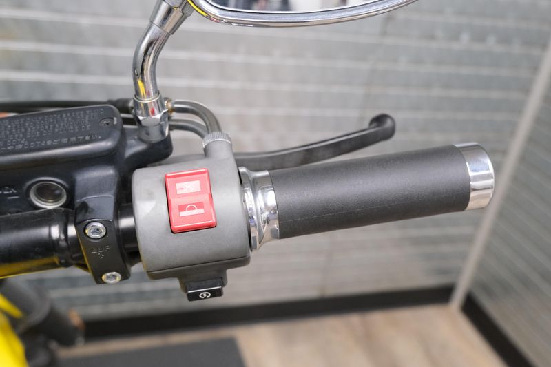 USED 2023 HONDA FURY Image 19