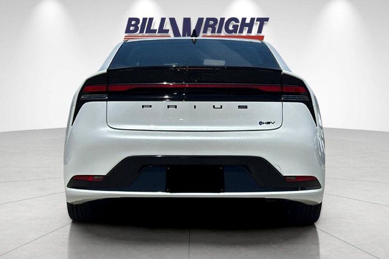 New 2027 Toyota Prius NightshadeImage 4