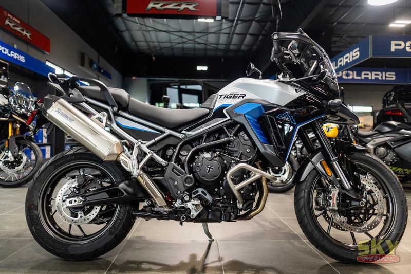 2026 Triumph Tiger 900 GT PRO Alpine Edition