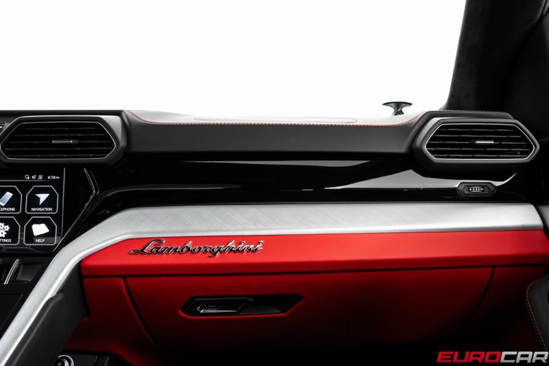 2021 Lamborghini Urus *PANORAMIC SUNROOF * FRONT PPF*Image 29