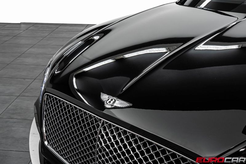 Used 2023 Bentley Continental GT V8 *FRONT SEAT COMFORT SPEC * TWO-TONE INTERIOR*Image 11