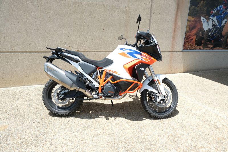 2024 KTM 1290 SUPER ADVENTURE R OT WHITEImage 1