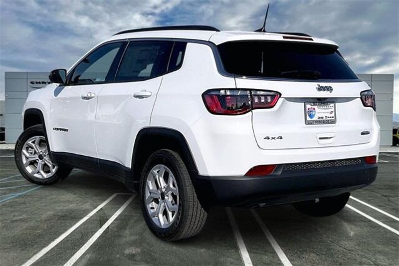 New 2026 Jeep Compass Latitude Altitude 4x4Image 2