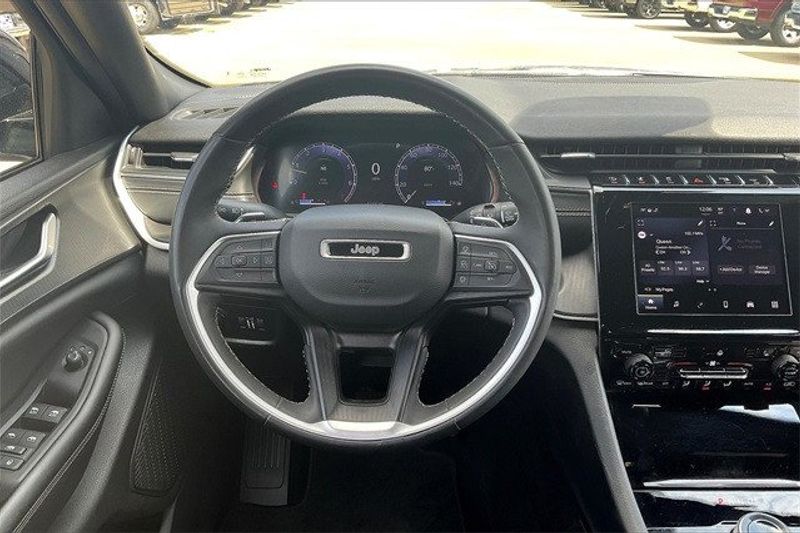 2023 Jeep Grand Cherokee L AltitudeImage 5