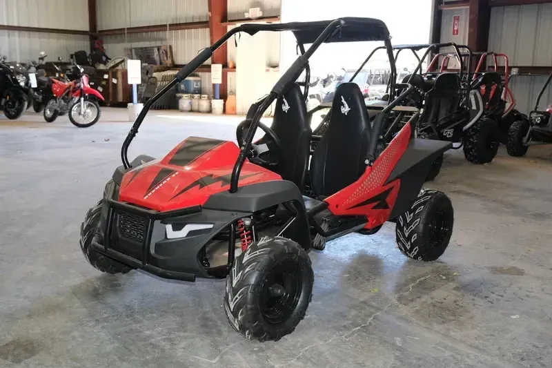 2025 HAMMERHEAD MUDHEAD SE RED Image 1