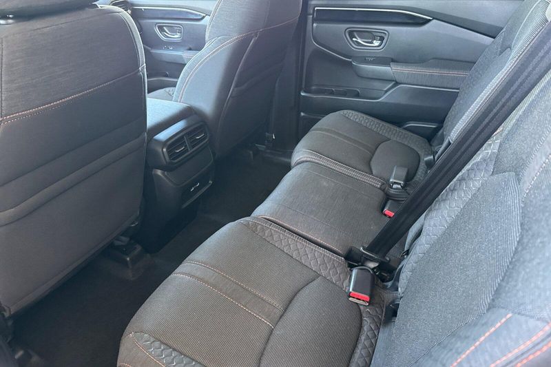 Used 2023 Honda Pilot SportImage 13