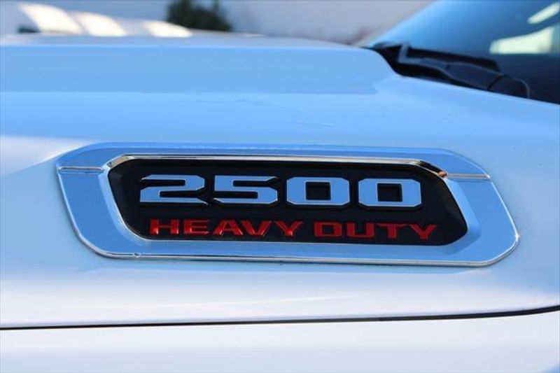 2023 RAM 2500 Tradesman Crew Cab 4x2 Long BoxImage 8