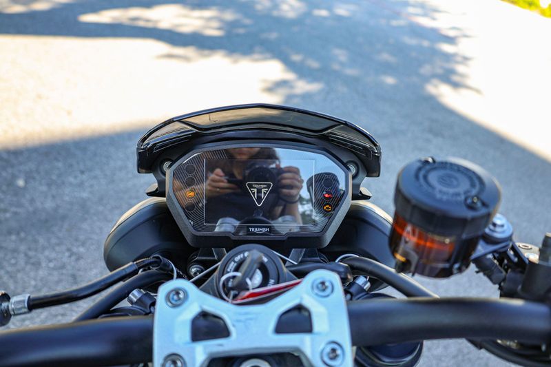 USED 2024 TRIUMPH STREET TRIPLE 765 RS Image 23