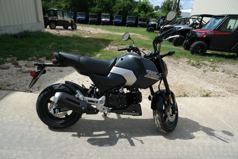 2025 Honda GROM SP MATTE BLACK METALLICImage 12