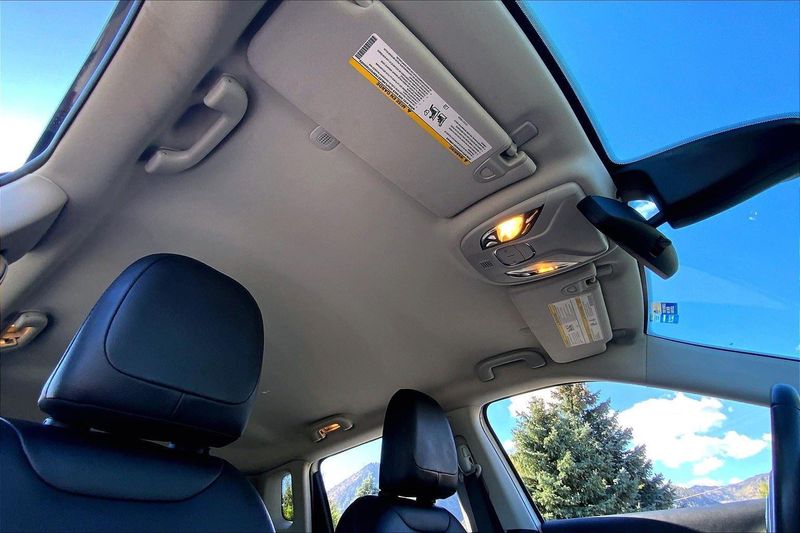 2020 Jeep Compass Trailhawk photo 19