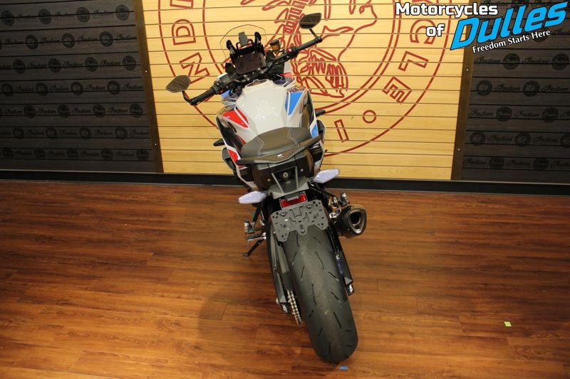 New 2026 BMW M1000XR Image 7