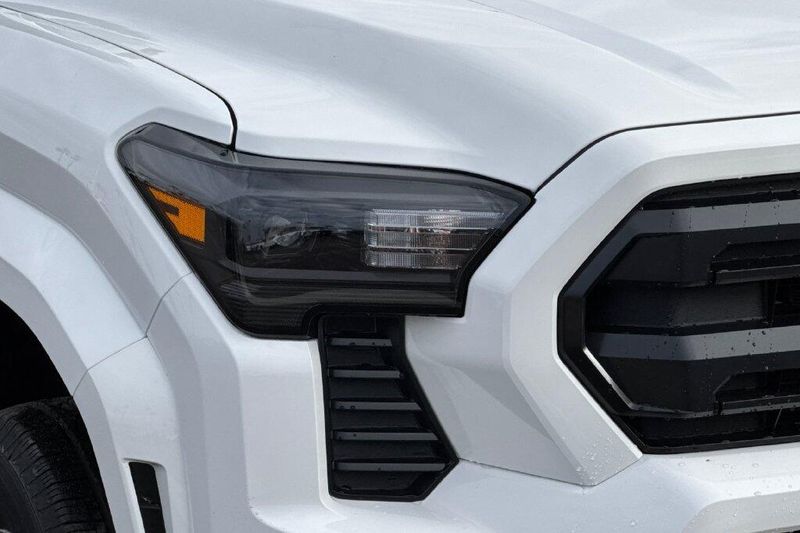 New 2026 Toyota Tacoma SRImage 25