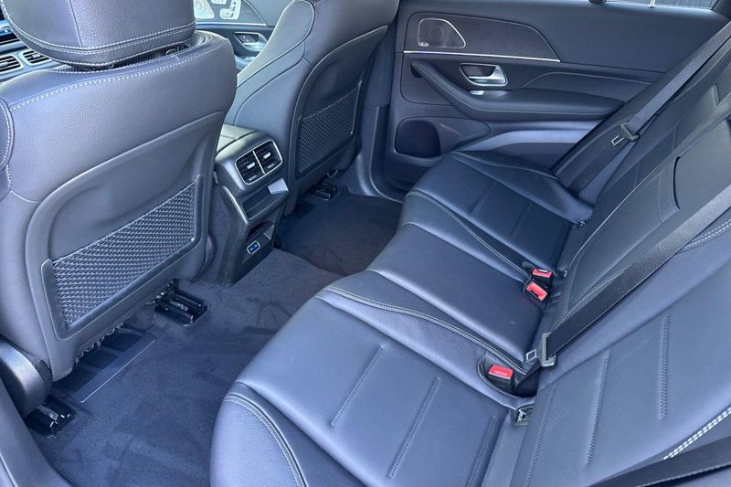 New 2026 Mercedes-Benz GLE-Class GLEGLE 580Image 10