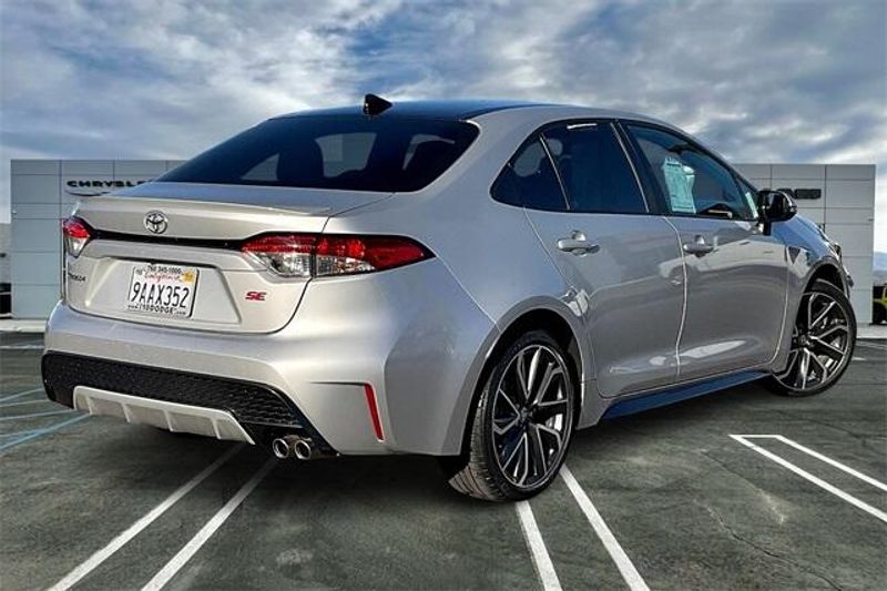 2022 Toyota Corolla SEImage 13