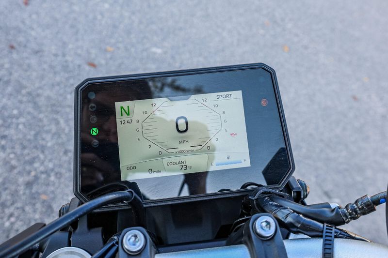 NEW 2025 YAMAHA MT07 Image 7
