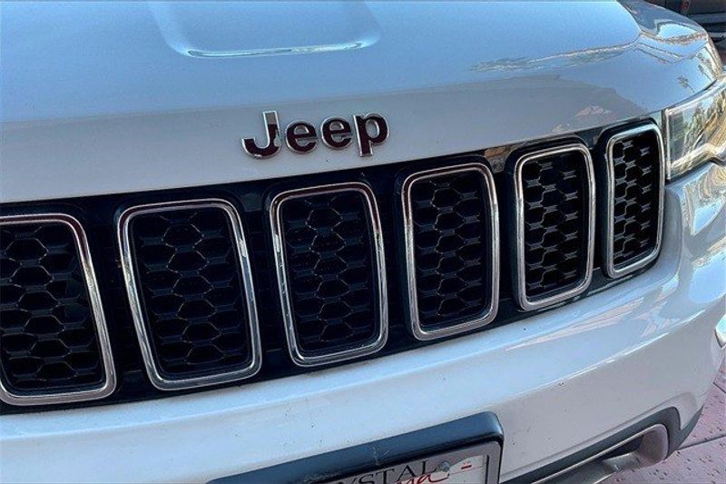 2019 Jeep Grand Cherokee LimitedImage 30