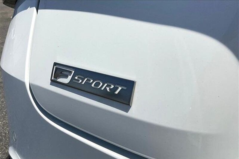 2021 Lexus IS 350 F SPORTImage 7