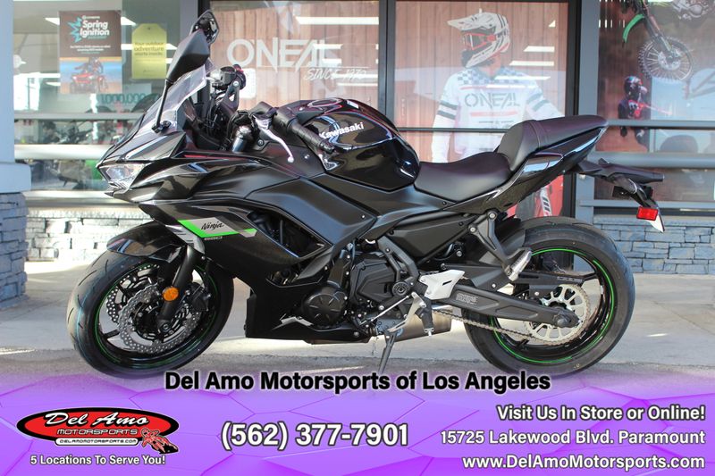 2025 Kawasaki NINJA 650 Image 1