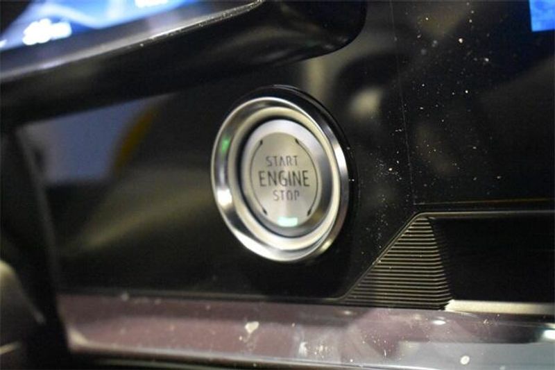 2025 Chevrolet Corvette E-RayImage 26