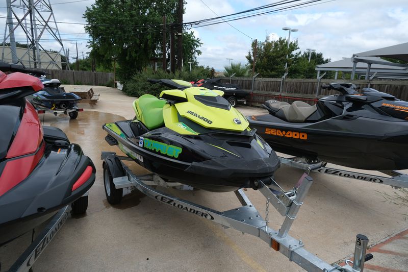 2019 SEADOO GTI SE 130 BLACK Image 1