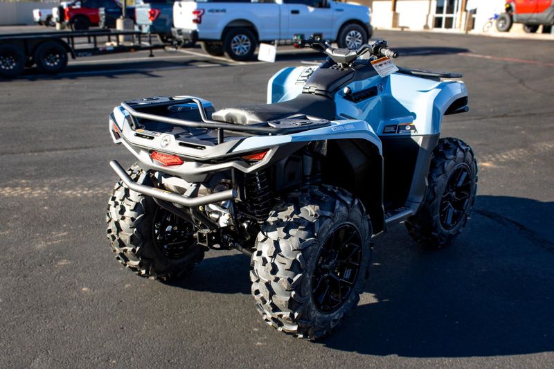 NEW 2026 CAN-AM OUTLANDER XT 700 Image 3