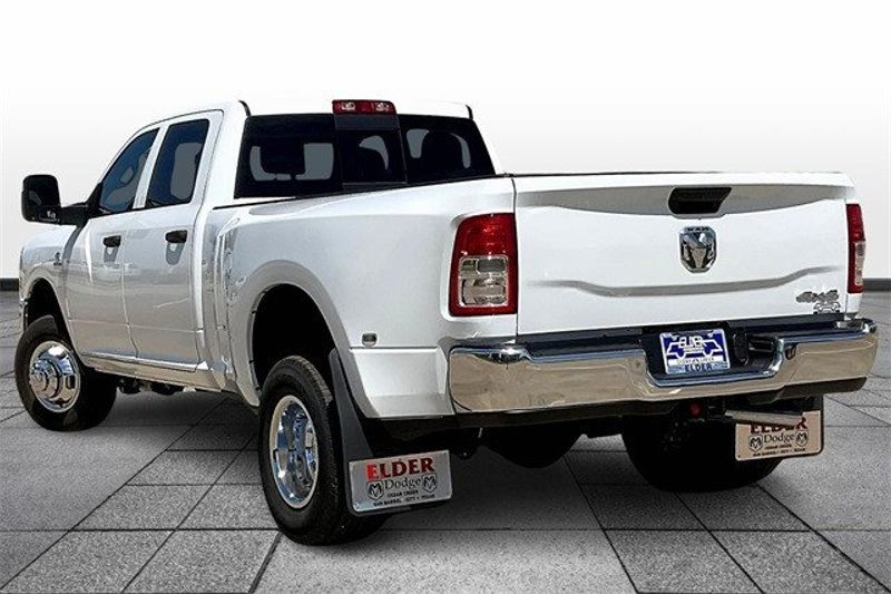 2024 RAM 3500 Tradesman Crew Cab 4x4 8